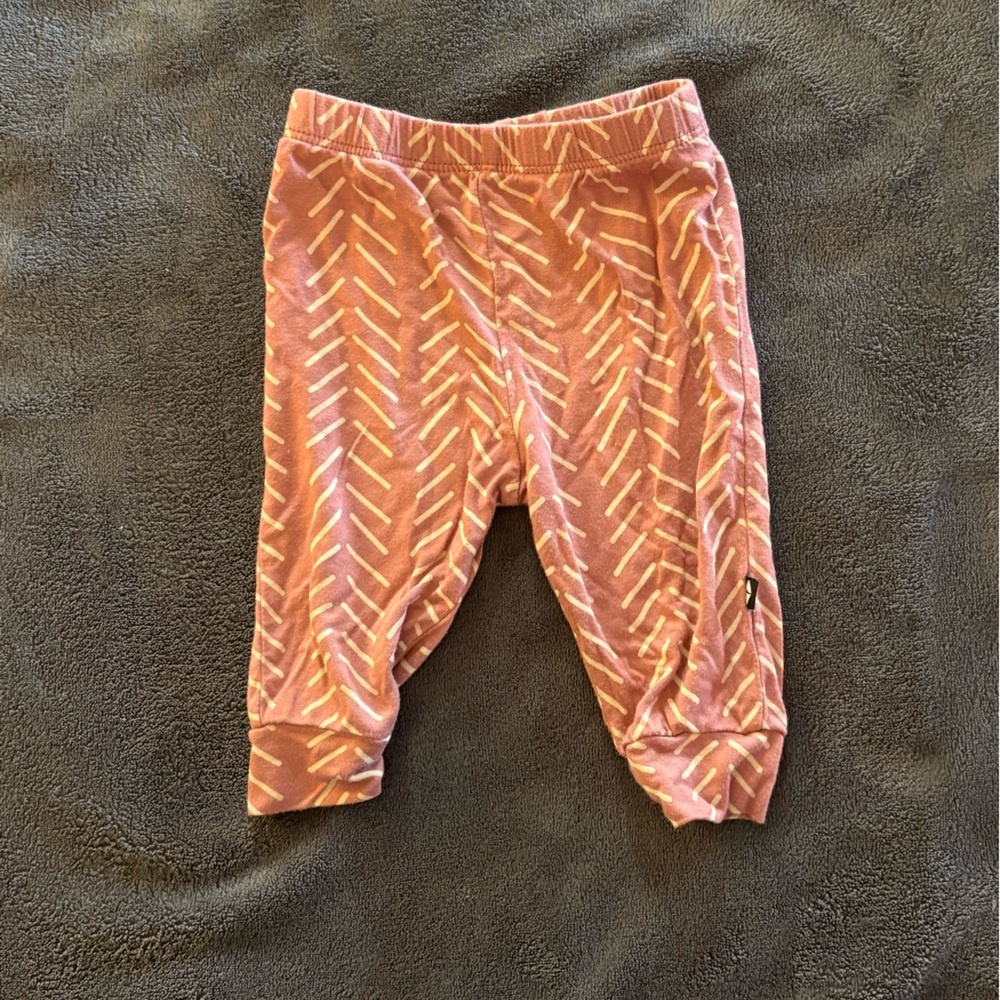 Kyte BABY Dusty Rose Printed Pants